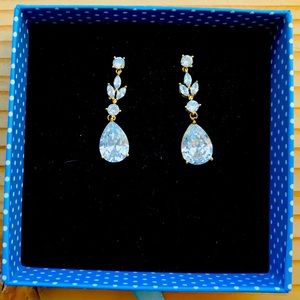 gorgeous earrings & bracelet set💎